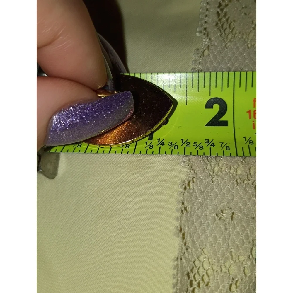 Tri Tone Rose Gold‎ Tone Leaves Avon? Unmarked Summer Clip Earrings 1 3/8 Inch